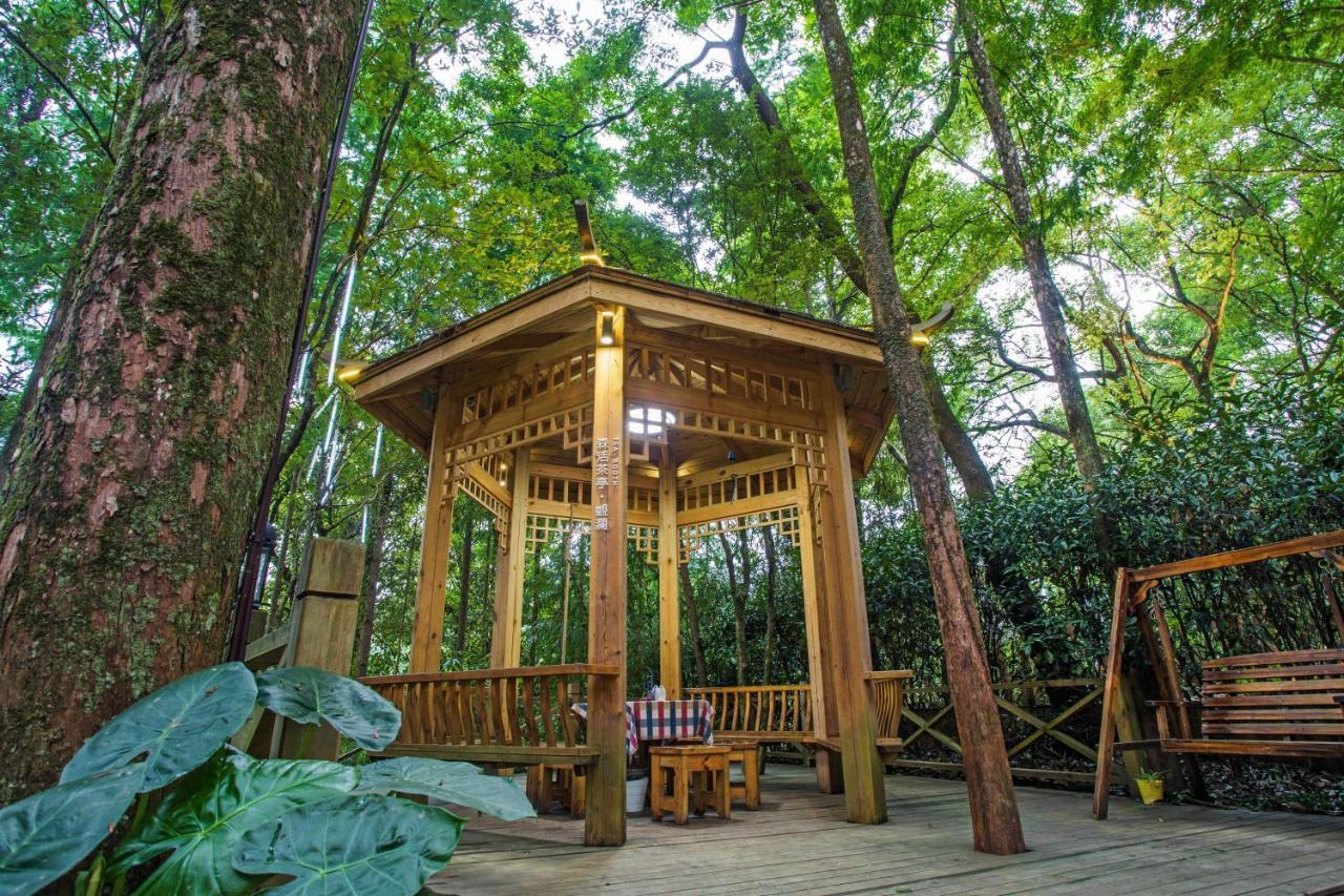 Wuyi Mountain Ancient Street Forest Living England Time Inn Wuyishan  Exterior photo