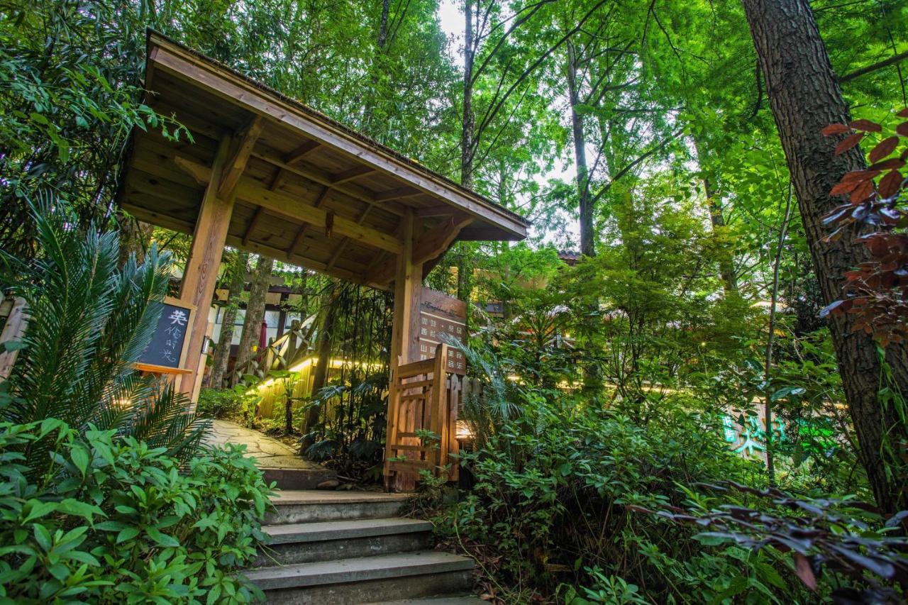 Wuyi Mountain Ancient Street Forest Living England Time Inn Wuyishan  Exterior photo